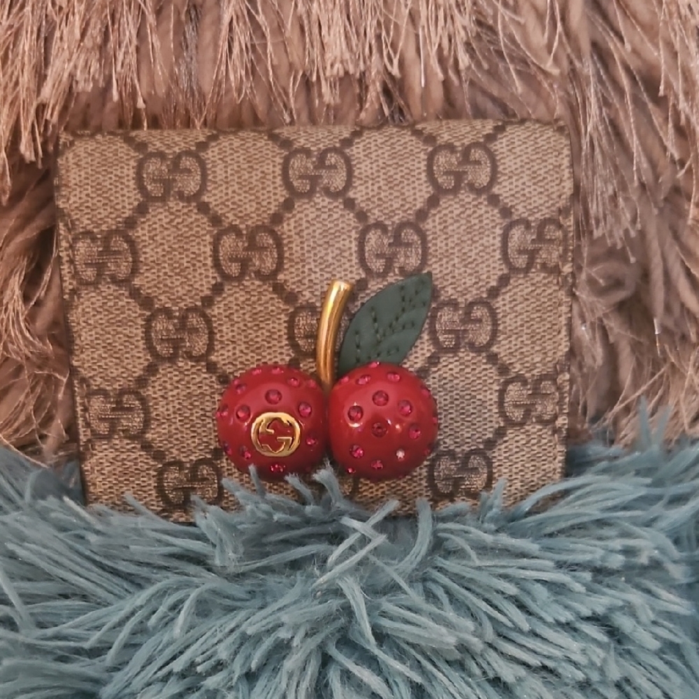 Gucci Beige and Red Cherry Wallet